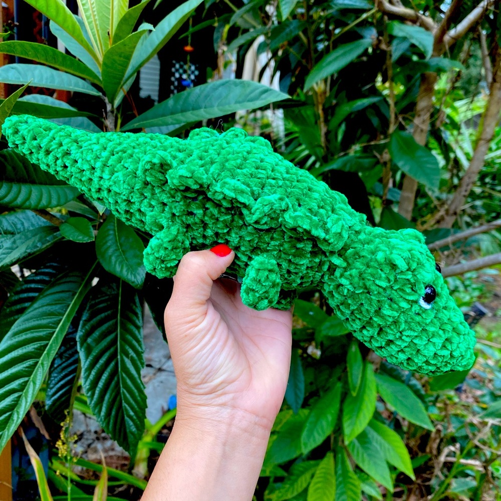 Crocodile plush / Christmas present